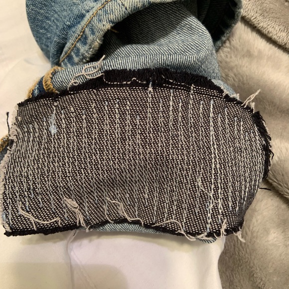 H&M vintage style distressed straight leg jeans - Picture 5 of 5